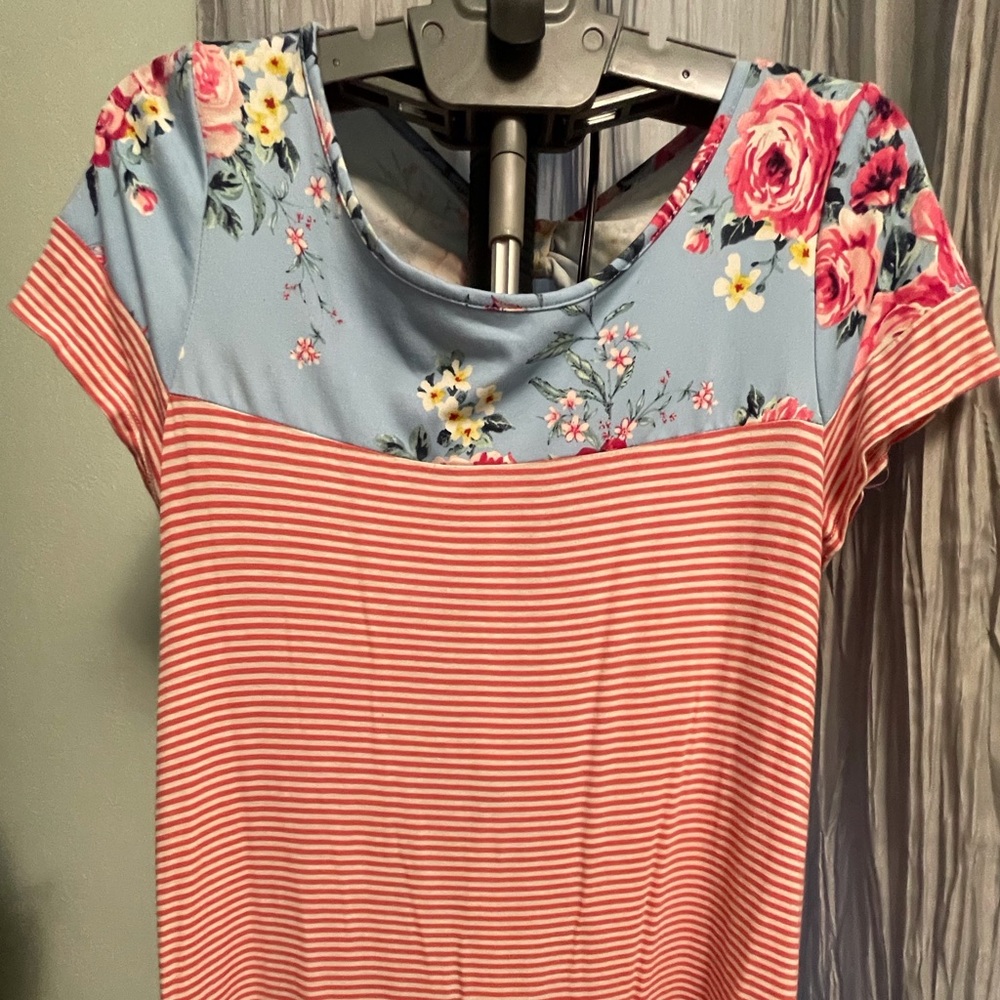 Floral and Striped Short Sleeve Women's Top